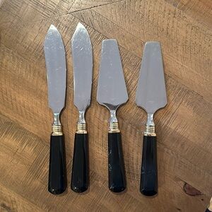 Mikasa Cake Cutting Set